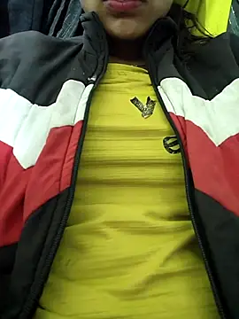 Snapshot of Hotty_ruvi chatting on October 30, 2025, 7:25 pm Hotty ruvi online show from October 30, 2025, 7:25 pm