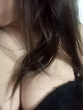 ZingCii online show from October 12, 2025, 5:06 am