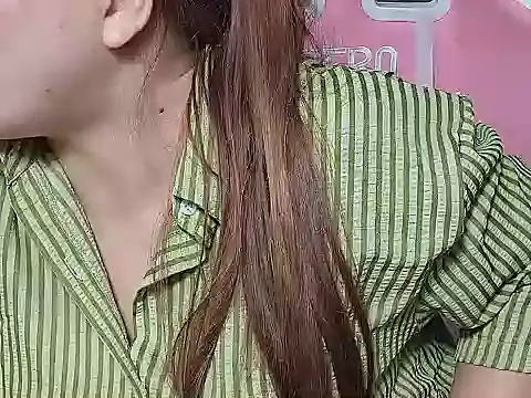 Snapshot of Sunna104 chatting on February 19, 2026, 6:37 pm Sunna104 online show from February 19, 2026, 6:37 pm