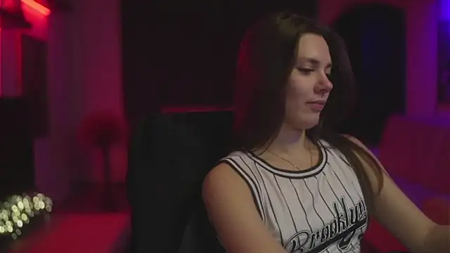 CandyStorm online show from November 27, 2025, 9:39 pm