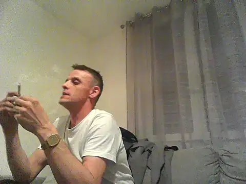 shorty-phat online show from November 13, 2025, 1:04 am