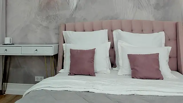 MelissaLiss online show from September 29, 2025, 6:02 pm