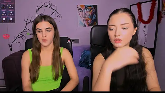 lina fox12 online show from November 17, 2025, 1:28 pm