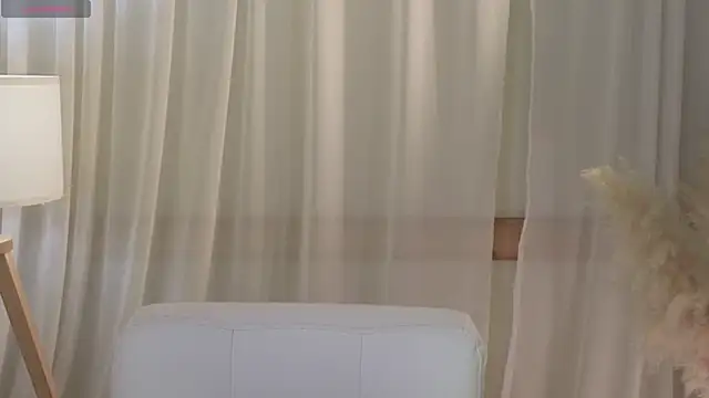 Snapshot of slow_flower chatting on February 4, 2026, 12:22 pm slow flower online show from February 4, 2026, 12:22 pm