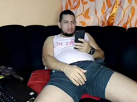 fayola20 online show from November 9, 2025, 2:10 am