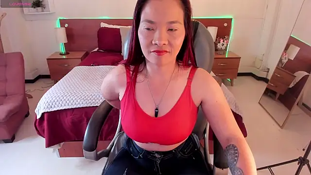 Snapshot of Mafe_Kailina chatting on April 23, 2026, 7:49 pm Mafe Kailina online show from April 23, 2026, 7:49 pm