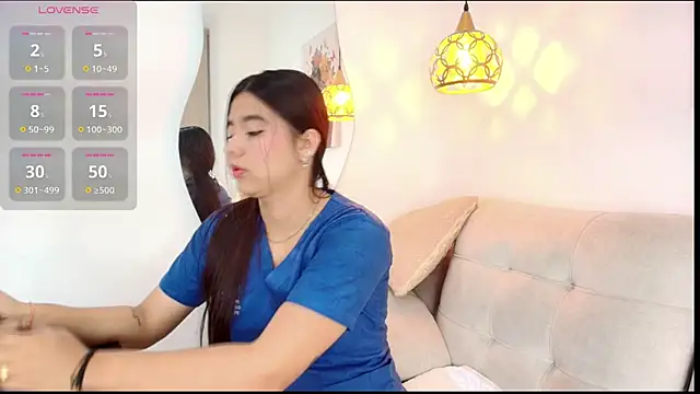 Snapshot of Samara_Smith04 chatting on October 22, 2025, 11:43 am Samara Smith04 online show from October 22, 2025, 11:43 am