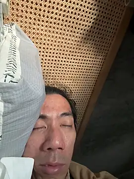 HenryLee1983-cums online show from October 2, 2025, 11:34 pm