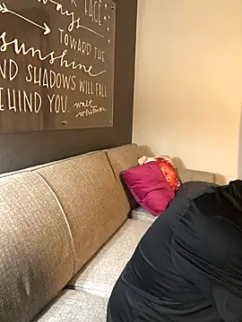 hoociedaddy24 online show from December 15, 2025, 10:47 pm