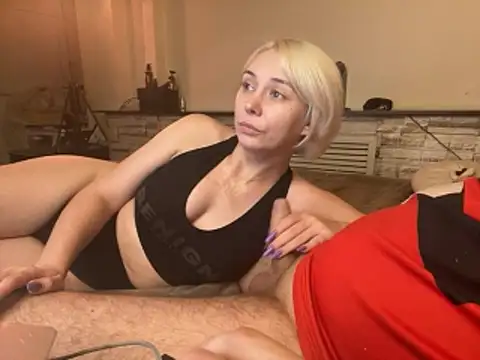 Sex Vibe couple online show from October 24, 2025, 5:09 pm