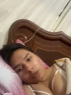 Brianna bunny05 online show from November 20, 2025, 5:18 am