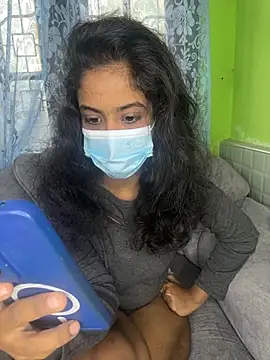 SukiyamaAsia online show from November 29, 2025, 7:11 am