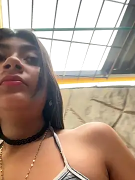 Snapshot of Sweed-virgin-pussy chatting on November 3, 2025, 12:28 pm Sweed-virgin-pussy online show from November 3, 2025, 12:28 pm