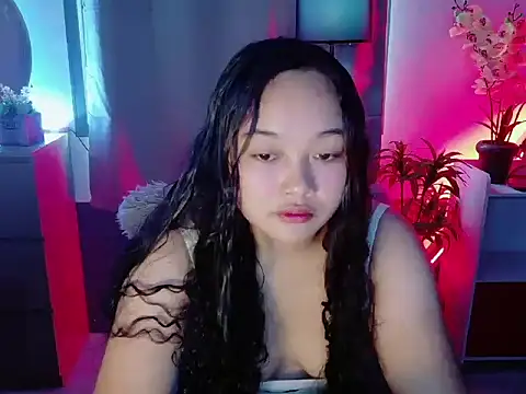 UrFavouriteCravings online show from April 18, 2026, 1:53 am