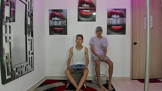 VERY HOT GUYS online show from December 1, 2025, 1:27 pm