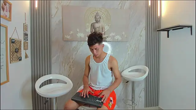 VERY HOT GUYS online show from January 17, 2026, 1:16 pm