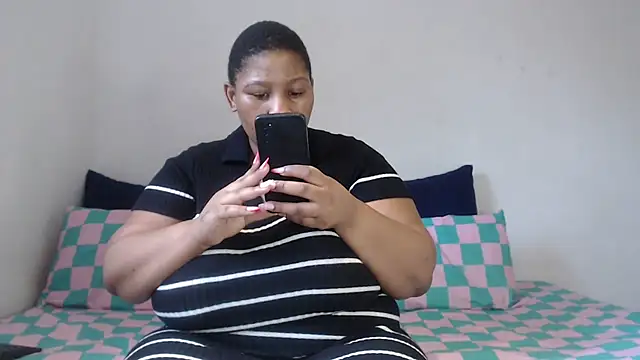 PIXIEBITCHXXX26 online show from October 29, 2025, 8:27 am