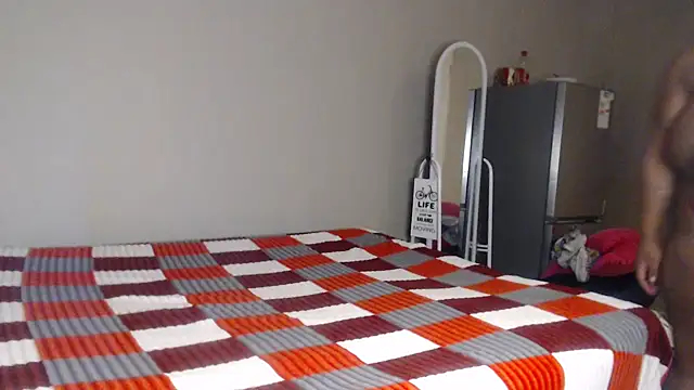 PIXIEBITCHXXX26 online show from March 30, 2026, 7:04 pm