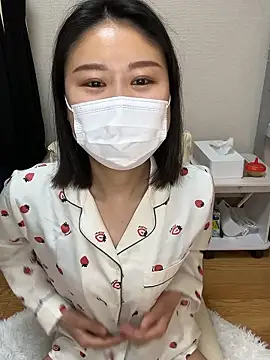 Snapshot of mia2_jp chatting on April 19, 2026, 10:34 pm mia2 jp online show from April 19, 2026, 10:34 pm