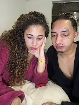 CasalMaldoso02 online show from April 12, 2026, 3:11 am