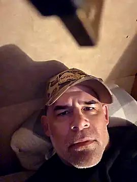 DeeBestEver online show from April 16, 2026, 11:33 am