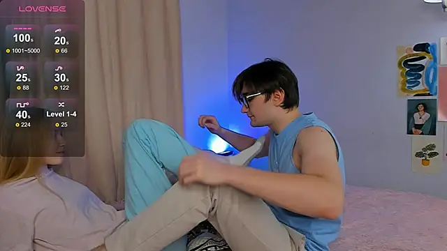 Snapshot of LoversFire chatting on October 9, 2025, 12:36 pm LoversFire online show from October 9, 2025, 12:36 pm
