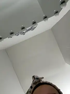 Victoria6989 online show from December 2, 2025, 10:53 am