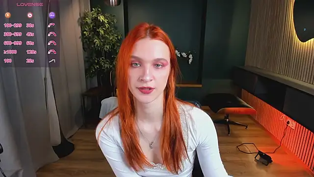 PollyMayer online show from June 5, 2026, 8:58 pm