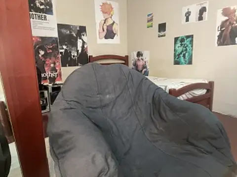 oppaboy online show from December 4, 2025, 4:59 pm