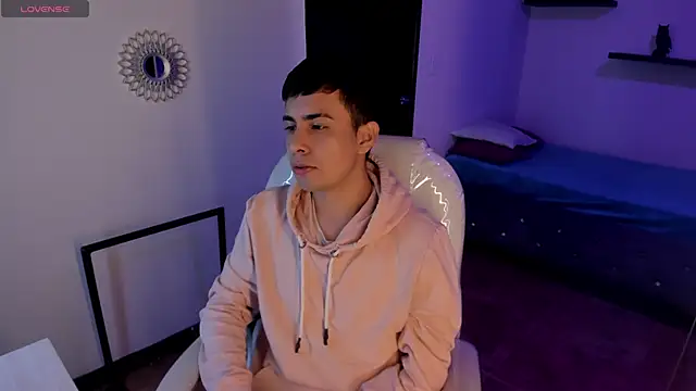 Nyko ds online show from November 28, 2025, 4:04 am