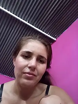 antonellahotimida online show from December 2, 2025, 5:19 pm