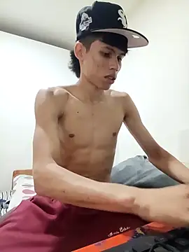 mazo18 online show from March 31, 2026, 7:03 pm