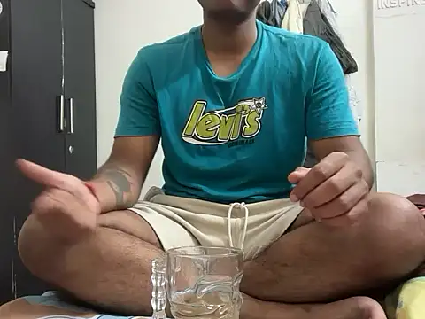 YourBlackBull online show from November 24, 2025, 7:13 pm