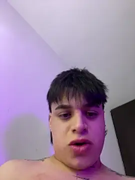 Snapshot of jeff2995_ chatting on October 25, 2025, 4:53 am jeff2995 online show from October 25, 2025, 4:53 am