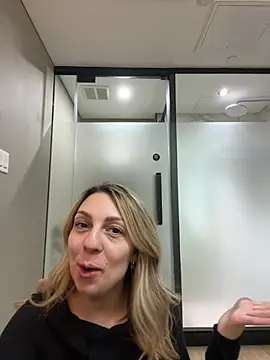 Snapshot of AmberLustXXX chatting on February 27, 2026, 2:11 am AmberLustXXX online show from February 27, 2026, 2:11 am