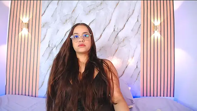 PiaGelvez online show from January 14, 2026, 7:52 pm