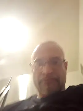 Curious9884 online show from February 26, 2026, 4:11 am