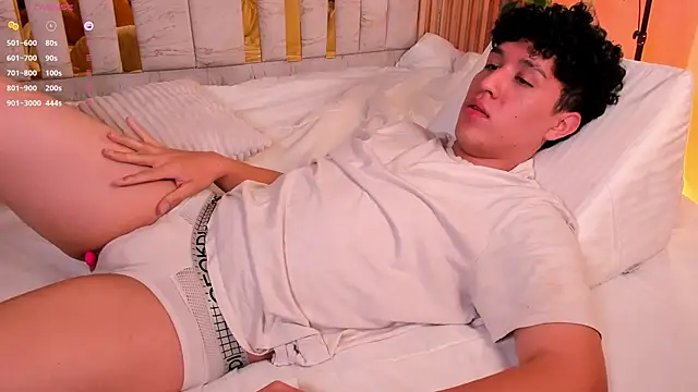 kai zareck online show from October 19, 2025, 11:22 am