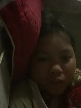 lan-xinh01 online show from November 3, 2025, 5:52 am