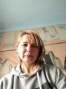 Masha412111 online show from November 7, 2025, 9:42 am