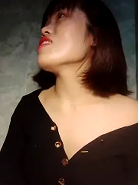 Snapshot of Timi_xx chatting on February 28, 2026, 2:40 pm Timi xx online show from February 28, 2026, 2:40 pm