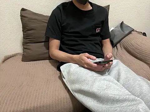 Snapshot of Ryunosukesuke chatting on November 3, 2025, 11:11 am Ryunosukesuke online show from November 3, 2025, 11:11 am