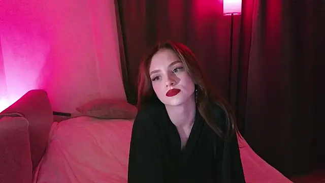 midnightMaya online show from October 26, 2025, 10:04 pm