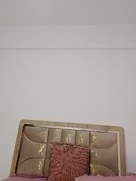 hot inaas online show from October 5, 2025, 1:53 pm