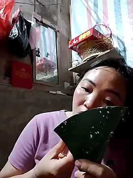 Minkine022 online show from February 18, 2026, 6:48 pm