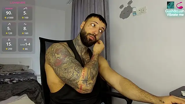 MasculineGuy99 online show from November 25, 2025, 6:35 am