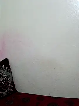 Miss-Queen online show from March 25, 2026, 2:17 am