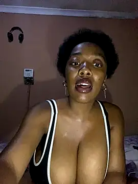 Snapshot of Barbiianaa chatting on October 5, 2025, 11:02 pm Barbiianaa online show from October 5, 2025, 11:02 pm