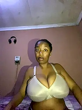 Snapshot of Barbiianaa chatting on October 12, 2025, 12:09 am Barbiianaa online show from October 12, 2025, 12:09 am