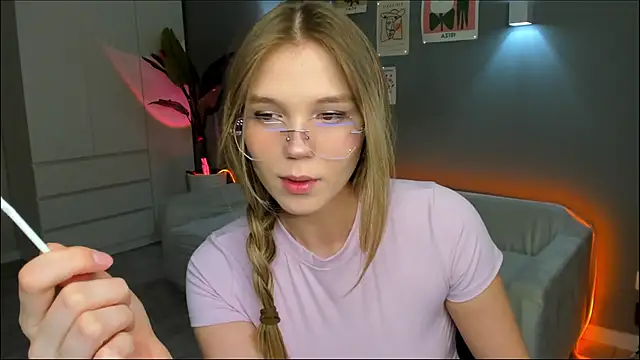 linakorvin online show from February 8, 2026, 1:14 pm